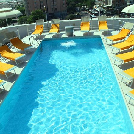 Waldorf Suite Hotel Rimini Extérieur photo