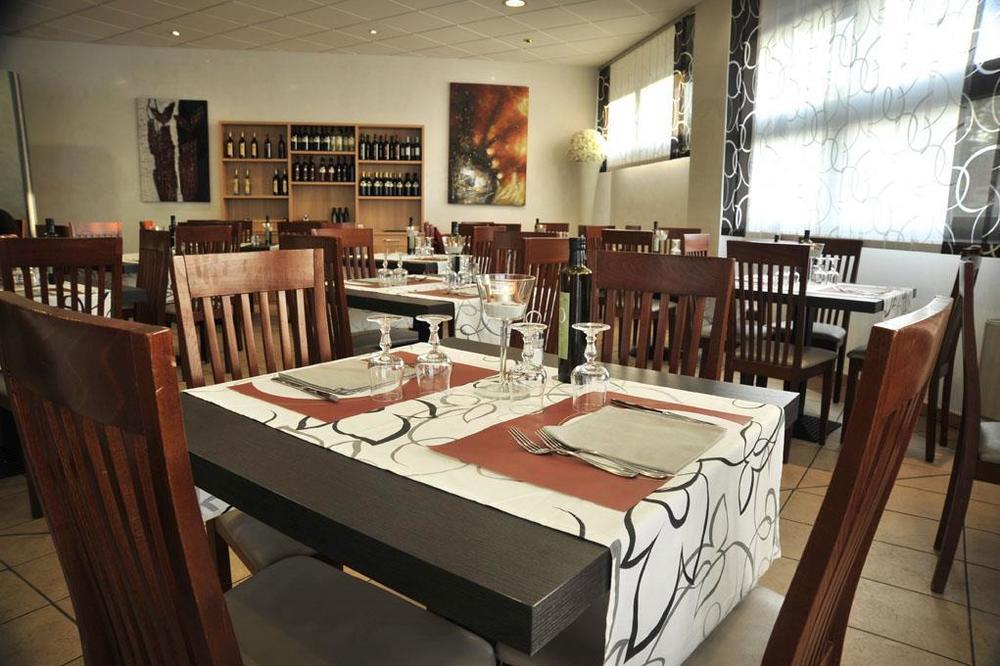 Waldorf Suite Hotel Rimini Restaurant photo