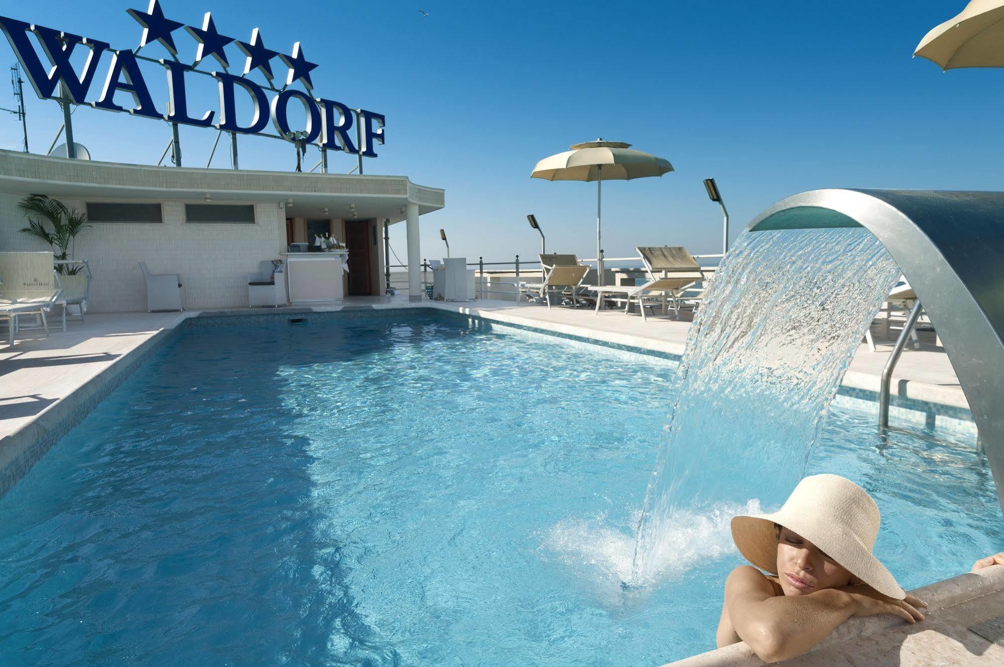 Waldorf Suite Hotel Rimini Extérieur photo